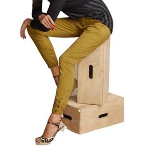 CAbi The Tracker Marigold Jogger Pants #5504 Sz 10